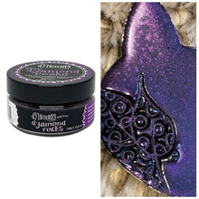 Charger l'image dans la galerie, Ranger - Dylusions Dyamond Rocks Embossing Powder - Amethyst. Ultra thick embossing powder. .88 oz (25gr) At Embellish Away in Bowmanville Ontario Canada. Example by brand ambassador.