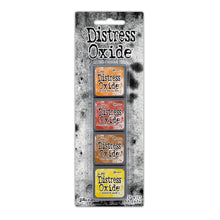 將圖片載入圖庫檢視器 Ranger - Tim Holtz - Distress Mini Oxide Ink Pads Kit, #2 (4pc). Colours: Spiced Marmalade, Crackling Campfire, Rusty Hinge and Mustard Seed. Available at Embellish Away in Bowmanville Ontario Canada.