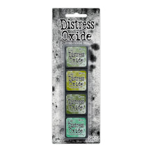 Charger l'image dans la galerie, Ranger - Tim Holtz - Distress Mini Oxide Ink Pads Kit, #3 (4pc). Colours: Bundled Sage, Crushed Olive, Peeled Paint and Cracked Pistachio. Available at Embellish Away in Bowmanville Ontario Canada.