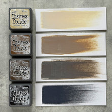 Charger l'image dans la galerie, Ranger - Tim Holtz - Distress Mini Oxide Ink Pads Kit, #6 (4pc). Colours: Antique Linen, Vintage Photo, Walnut Stain and Black Soot. Available at Embellish Away in Bowmanville Ontario Canada.