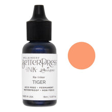 將圖片載入圖庫檢視器 Spellbinders - BetterPress - Ink Reinker - Select from Drop Down. To reink, simply add a few drops of ink from the reinker bottle onto the ink pad and spread evenly. Available at Embellish Away located in Bowmanville Ontario Canada. Tiger