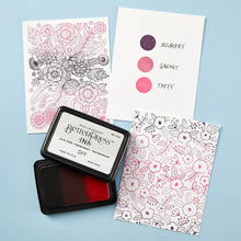 Cargar imagen en el visor de la galería, Spellbinders - BetterPress Ink Pad - Full Size - Blank. BetterPress DIY Ink Pad is a standard size DRY ink pad. It can be inked with the BetterPress Reinker to create a larger size ink pad to make multiple cards, or custom blend your own color. Available at Embellish Away located in Bowmanville Ontario Canada. Example by brand ambassador.