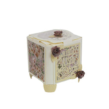 Charger l'image dans la galerie, Tonic Studios - Die Set - Amazing Aperture Box. Craft sensational boxes, memory books, interactive cards and more with the Dimensions range of three-dimensional dies! Available at Embellish Away located in Bowmanville Ontario Canada. Example by brand ambassador.