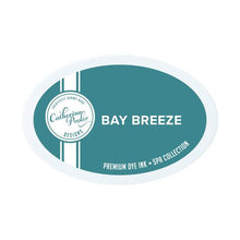 Charger l'image dans la galerie, Catherine Pooler - Ink Pads - Beach Retreat. Escape to the shore with our Beach Retreat Spa Ink Colors. These relaxing, muted shades will take you away to a seaside haven. The first four colors, Sea Glass, Bay Breeze, Tranquil, and Cove Blue are shades of greens and blues that compliment the current green and blue colors in our Spa Collection. Available at Embellish Away located in Bowmanville Ontario Canada.