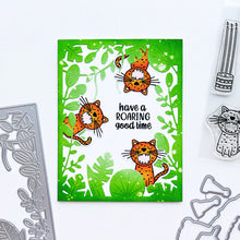 गैलरी व्यूवर में इमेज लोड करें, Catherine Pooler - Cover Plate Die - Deepest Darkest Peru. Home to many of our Peruvian critters (and Paddington Bear) the Deepest Darkest Peru Cover Plate Die creates a lush jungle scene. Available at Embellish Away located in Bowmanville Ontario Canada. Example by brand ambassador.