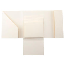 Cargar imagen en el visor de la galería, Tim Holtz - Idea-Ology - Accordion Folio. The Accordion Folio by Tim Holtz makes the perfect foundation for your next mixed-media make. It is an interactive Folder and Accordion booklet for collecting and displaying memorabilia and photos. Available at Embellish Away located in Bowmanville Ontario Canada.
