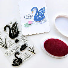Charger l'image dans la galerie, Catherine Pooler - Stamp &amp; Die Set - Flight of Fancy. Available at Embellish Away located in Bowmanville Ontario Canada. Example by Catherine Pooler Designs brand ambassador.
