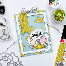 Cargar imagen en el visor de la galería, Catherine Pooler - Patterned Paper - Citrus &amp; Sass. Get ready for bold and retro inspired patterns and prints in the Citrus &amp; Sass Patterned Paper Pack! Available at Embellish Away located in Bowmanville Ontario Canada. Example by brand ambassador.

