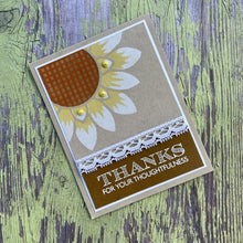 Charger l'image dans la galerie, Big Thanks is a stamp set by Debrah Warner. This set is made of premium clear photopolymer and measures 6" X 8". Made in the USA. FEATURES thanks, greetings. Available at Embellish Away located in Bowmanville Ontario Canada. Example by brand ambassador.
