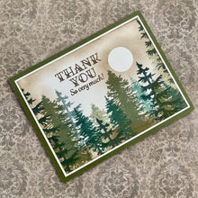 Charger l'image dans la galerie, Big Thanks is a stamp set by Debrah Warner. This set is made of premium clear photopolymer and measures 6" X 8". Made in the USA. FEATURES thanks, greetings. Available at Embellish Away located in Bowmanville Ontario Canada. Example by brand ambassador.
