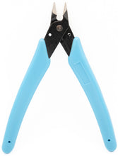 गैलरी व्यूवर में इमेज लोड करें, Prism Studio Craft Snips. To separate dies and clean away remaining metal tabs Fine tipped. Available at Embellish Away in Bowmanville Ontario Canada.
