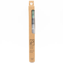Cargar imagen en el visor de la galería, Prism Studio - Water Brush - Round Tip - Small. Fine tip for details, accents, and precision work. Available at Embellish Away in Bowmanville Ontario Canada.

