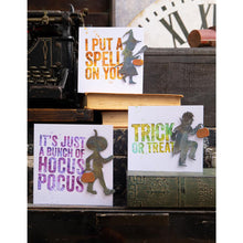 गैलरी व्यूवर में इमेज लोड करें, Sizzix - Thinlits Dies By Tim Holtz - 10/Pkg - Halloween Night. Halloween Night by Tim Holtz is the perfect design for the witching hour! Available at Embellish Away located in Bowmanville Ontario Canada. Example by brand ambassador.
