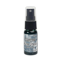 將圖片載入圖庫檢視器 Tim Holtz - Distress Mica Stain - 1oz - Select from Drop Down. Tim Holtz Mica Stains add colorful, pearlescent shimmer to paper crafts or mixed media projects. Mica stains adhere to paper, canvas, wood, fabric and other porous surfaces. Available at Embellish Away located in Bowmanville Ontario Canada. Winter Frost
