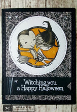 Charger l'image dans la galerie, Brutus Monroe - Embossing Powder - Alabaster. Available at Embellish Away located in Bowmanville Ontario Canada. Card design by Lori U'Ren for Brutus Monroe
