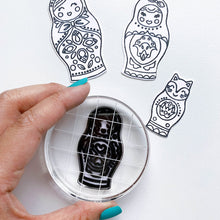 Cargar imagen en el visor de la galería, Catherine Pooler - Die Set - We Fit. Remind your friends and loved ones they "just fit" by sending cards made with the We Fit Dies and coordinating We Fit Stamps. Use the dies to cut out one of the three dolls, the cat doll or one of the extras. Layer the pieces to create dimension and fun on all your friendly cards. Available at Embellish Away located in Bowmanville Ontario Canada.
