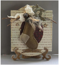 Load image into Gallery viewer, Marianne Design - Craftables Die - Stocking. Craftable Die Stocking. Use this stocking die to create a beautiful stocking card which can be accented with the small snowflake and heart die. The sizes are: Stocking 1 x 3 Snowflake and Heart 1 x 1 in. Available at Embellish Away located in Bowmanville Ontario Canada. Card by brand ambassador.
