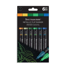 Charger l'image dans la galerie, Spectrum Noir - Metallic-Flip Markers - 6/Pkg - Natural World. Create stunning iridescent designs with colors that flip and change as they catch the light! These special metallic markers produce a range of shimmering hues for varied effects on light or dark paper. Perfect for writing, lettering, doodling, embellishing and more! This set is six assorted colors. Imported. Available at Embellish Away located in Bowmanville Ontario Canada.
