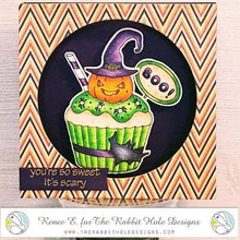 Charger l'image dans la galerie, The Rabbit Hole Designs - Stamp Set - 3x4 - Halloween Cupcake. Deeply etched, clear photopolymer stamps for precise placement. Made in the USA.  Coordinates with Halloween Cupcake Die. Available at Embellish Away located in Bowmanville Ontario Canada. Card design by Renee E.
