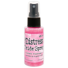 將圖片載入圖庫檢視器 Tim Holtz - Distress Oxide Spray. Creates oxidized effects when sprayed with water. Use for quick and easy ink coverage on porous surfaces. Spray through stencils, layer colors, spritz with water and watch the color mix and blend.  Available at Embellish Away located in Bowmanville Ontario Canada. Kitsch Flamingo
