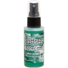 將圖片載入圖庫檢視器 Tim Holtz - Distress Oxide Spray. Creates oxidized effects when sprayed with water. Use for quick and easy ink coverage on porous surfaces. Spray through stencils, layer colors, spritz with water and watch the color mix and blend.  Available at Embellish Away located in Bowmanville Ontario Canada. Pine Needles
