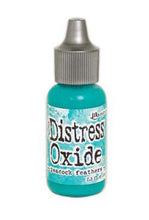 Charger l'image dans la galerie, Tim Holtz-Ranger Distress Oxides Reinkers. This water-reactive dye and pigment ink fusion creates an oxidized effect when sprayed with water. Use to re-ink Distress Oxide Ink Pads (sold separately). Available at Embellish Away located in Bowmanville Ontario Canada. Peacock Feather
