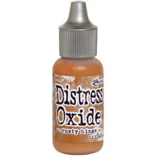 Charger l'image dans la galerie, Tim Holtz-Ranger Distress Oxides Reinkers. This water-reactive dye and pigment ink fusion creates an oxidized effect when sprayed with water. Use to re-ink Distress Oxide Ink Pads (sold separately). Available at Embellish Away located in Bowmanville Ontario Canada. Rusty Hinge
