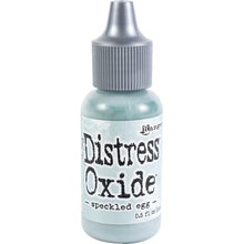 Charger l'image dans la galerie, Tim Holtz-Ranger Distress Oxides Reinkers. This water-reactive dye and pigment ink fusion creates an oxidized effect when sprayed with water. Use to re-ink Distress Oxide Ink Pads (sold separately). Available at Embellish Away located in Bowmanville Ontario Canada. Speckled Egg
