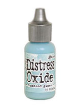 Charger l'image dans la galerie, Tim Holtz-Ranger Distress Oxides Reinkers. This water-reactive dye and pigment ink fusion creates an oxidized effect when sprayed with water. Use to re-ink Distress Oxide Ink Pads (sold separately). Available at Embellish Away located in Bowmanville Ontario Canada. Tumbled Glass
