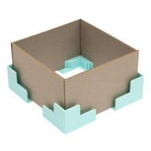 Cargar imagen en el visor de la galería, We R Memory - Corner Guides - 4/Pkg. Great for boxes, book covers, dioramas, and more! Holds corners tightly while adhesive sets. Works with 3mm, 2mm, 1.5mm, and 1mm wide chipboard. Imported. Available at Embellish Away located in Bowmanville Ontario Canada.
